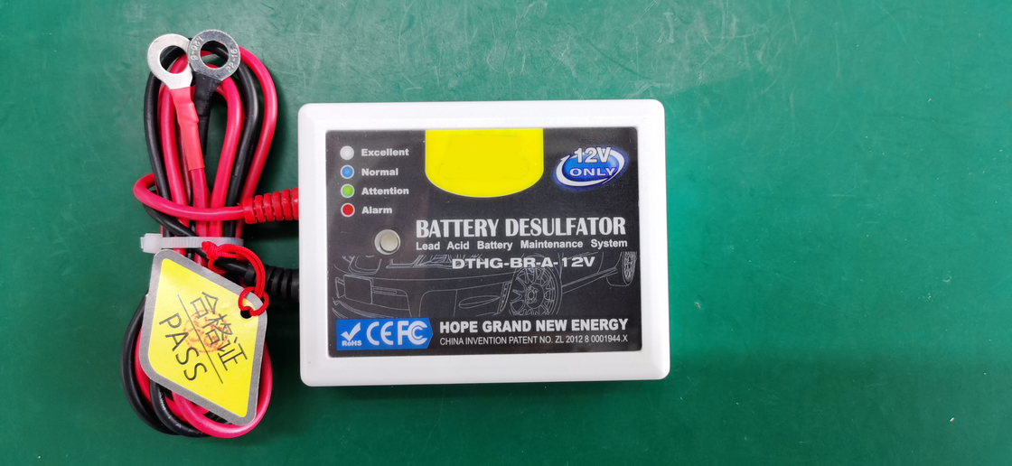 Batería de coche de la certificación de la FCC del Ce Desulfator 12v/24v salvo tecnología del pulso del combustible